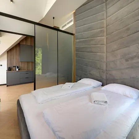 아파트 Rentplanet - Kras 스클라르스카포렘바