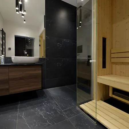 Rentplanet - Kras 斯克拉斯卡波伦巴