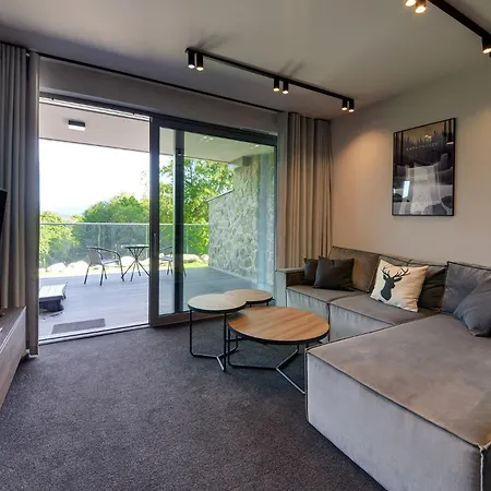 Rentplanet - Kras * 斯克拉斯卡波伦巴