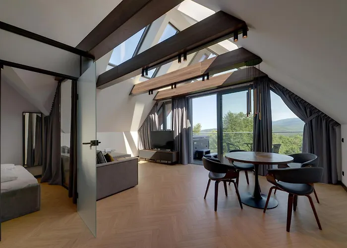 Rentplanet - Kras Apartment